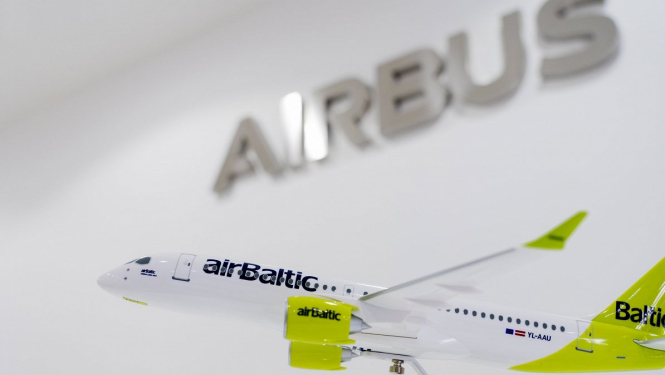 AirBaltic Airbus A220 gaisa kuģis